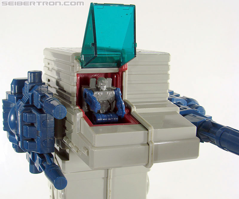 Transformers G1 1987 Fortress Maximus (Image #70 of 274)