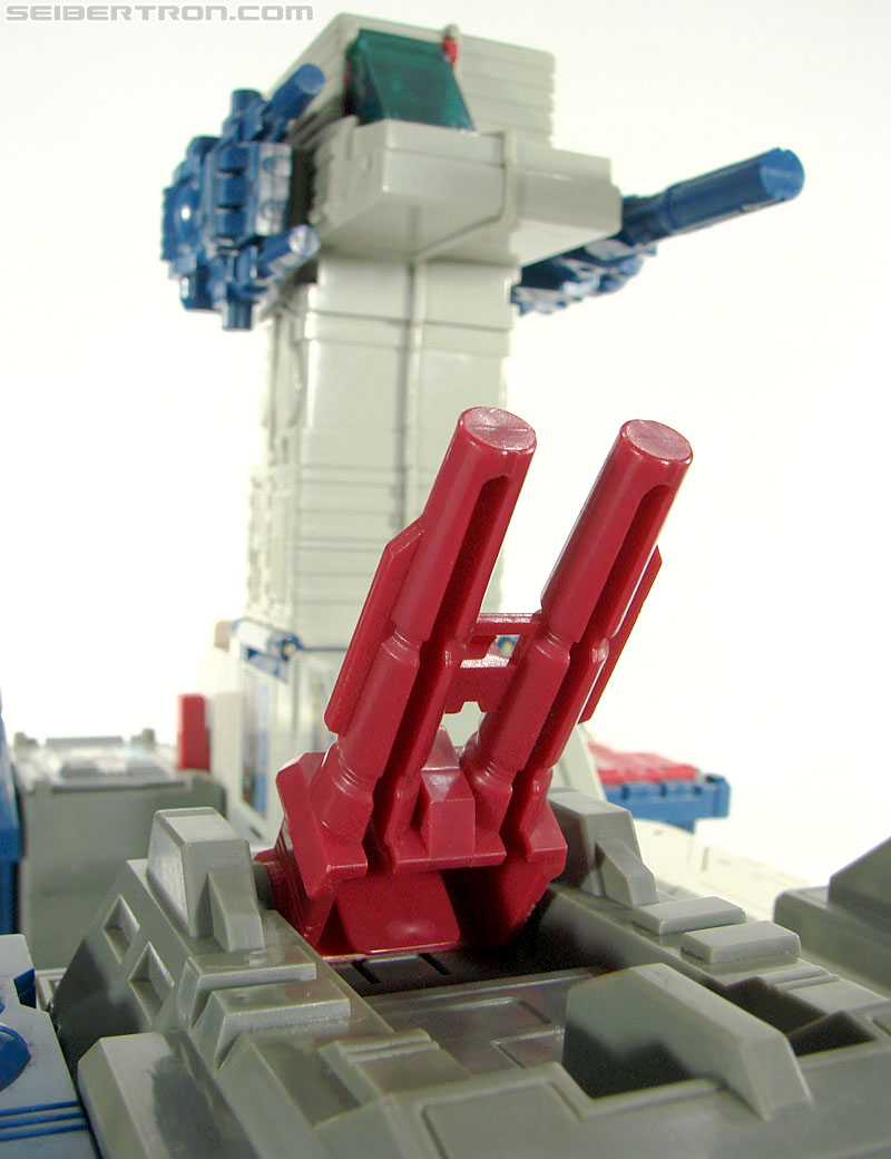 Transformers G1 1987 Fortress Maximus (Image #72 of 274)