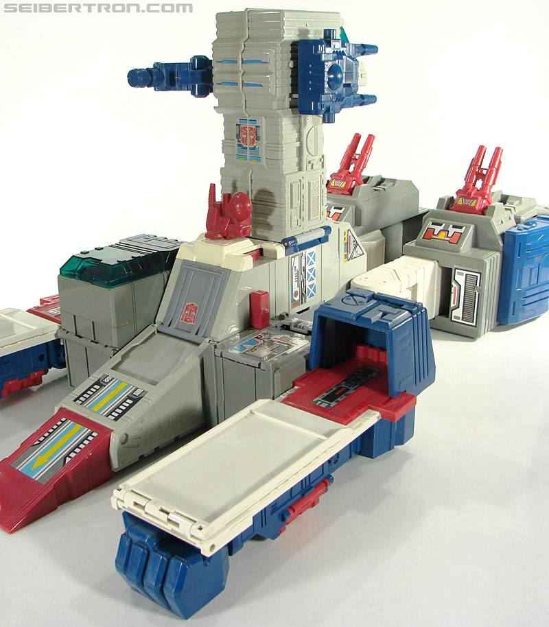 Transformers G1 1987 Fortress Maximus (Image #75 of 274)