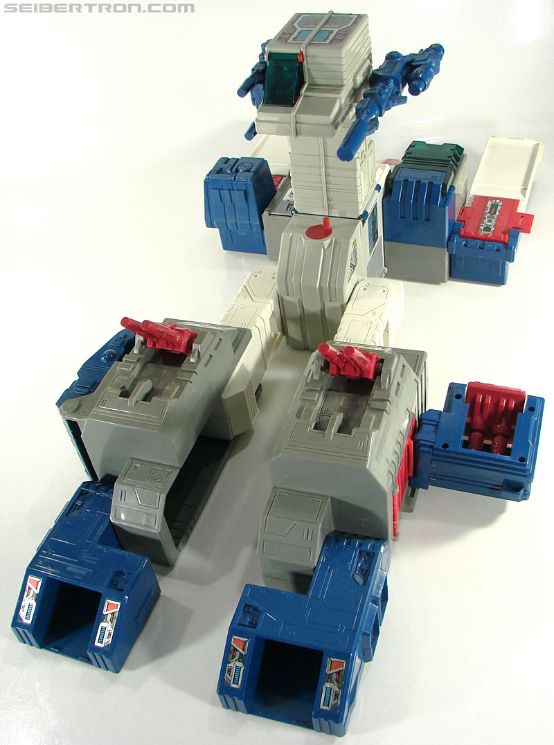 Transformers G1 1987 Fortress Maximus (Image #82 of 274)