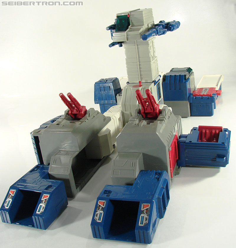 Transformers G1 1987 Fortress Maximus (Image #84 of 274)