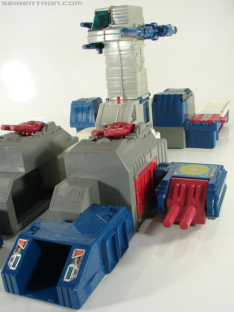Transformers G1 1987 Fortress Maximus (Image #90 of 274)