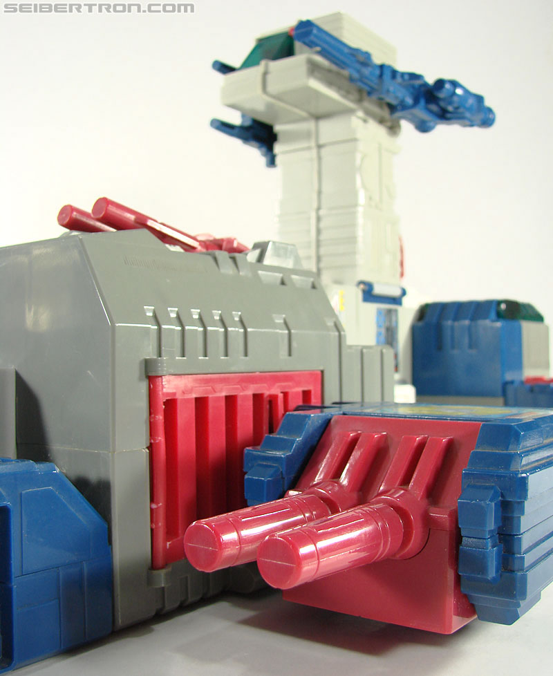 Transformers G1 1987 Fortress Maximus (Image #91 of 274)