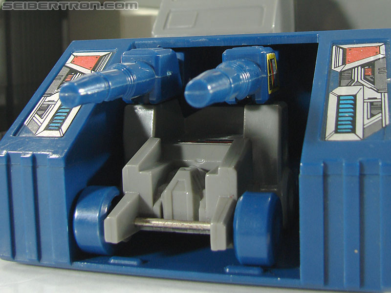 Transformers G1 1987 Fortress Maximus (Image #96 of 274)
