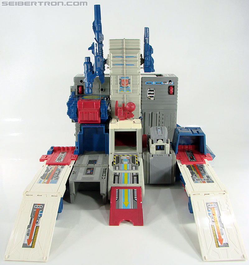 Transformers G1 1987 Fortress Maximus (Image #101 of 274)