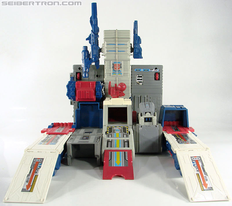 Transformers G1 1987 Fortress Maximus (Image #102 of 274)