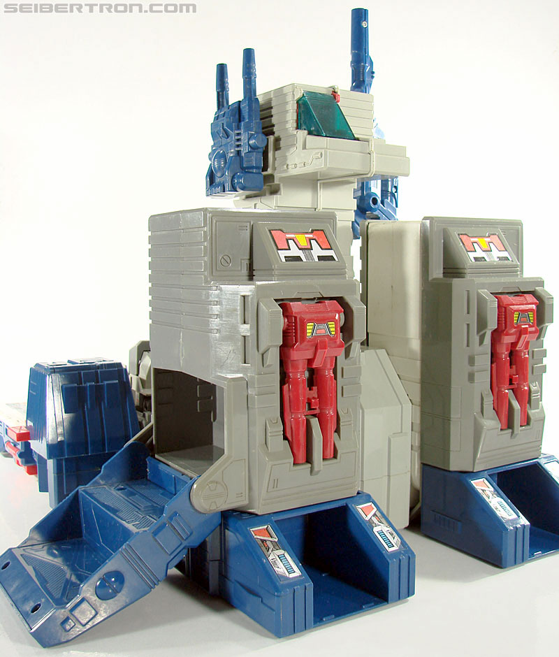 Transformers G1 1987 Fortress Maximus (Image #121 of 274)