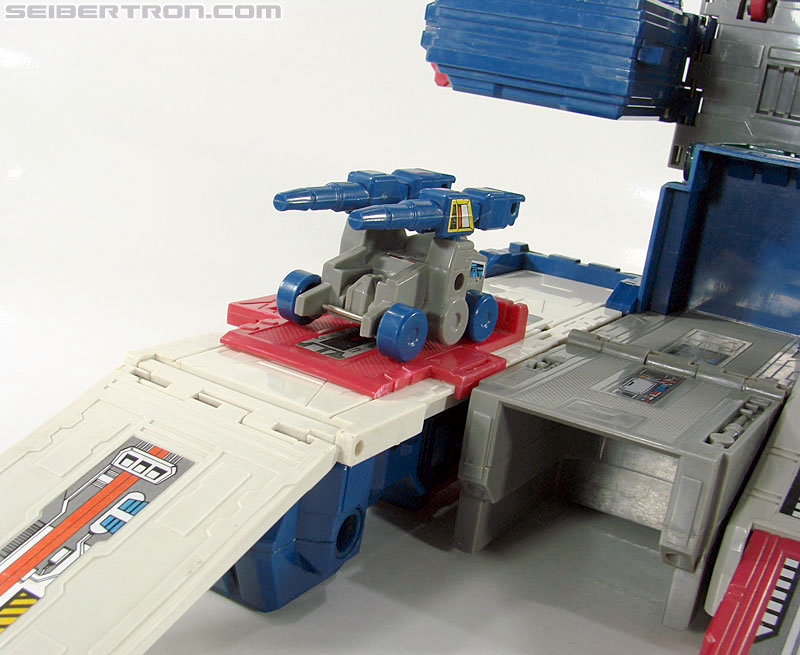 Transformers G1 1987 Fortress Maximus (Image #135 of 274)