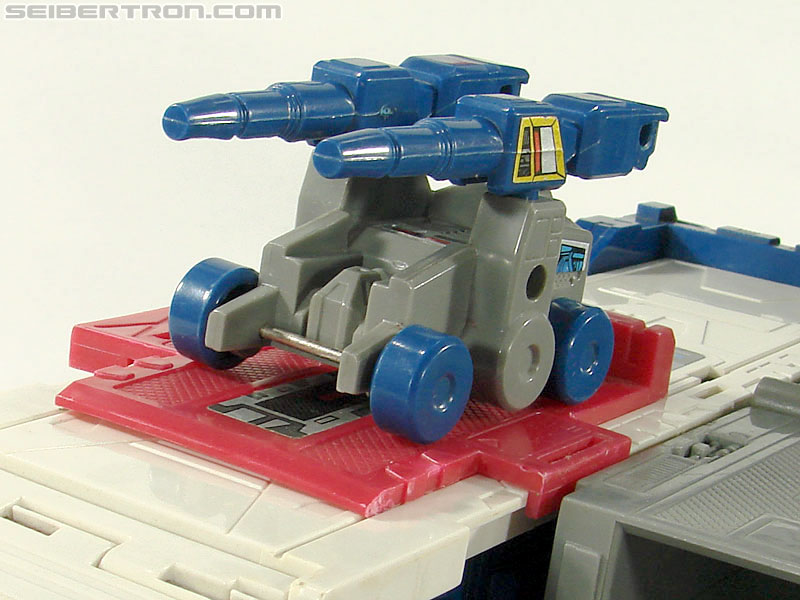 Transformers G1 1987 Fortress Maximus (Image #136 of 274)