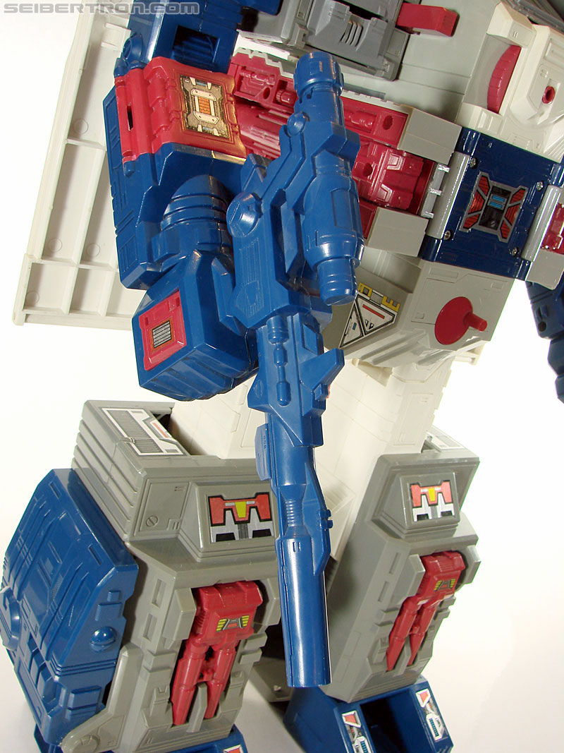 Transformers G1 1987 Fortress Maximus (Image #165 of 274)
