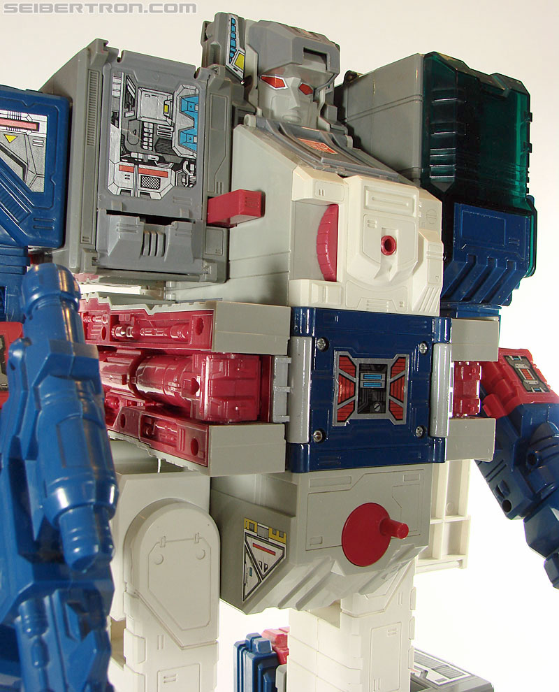 Transformers G1 1987 Fortress Maximus (Image #170 of 274)