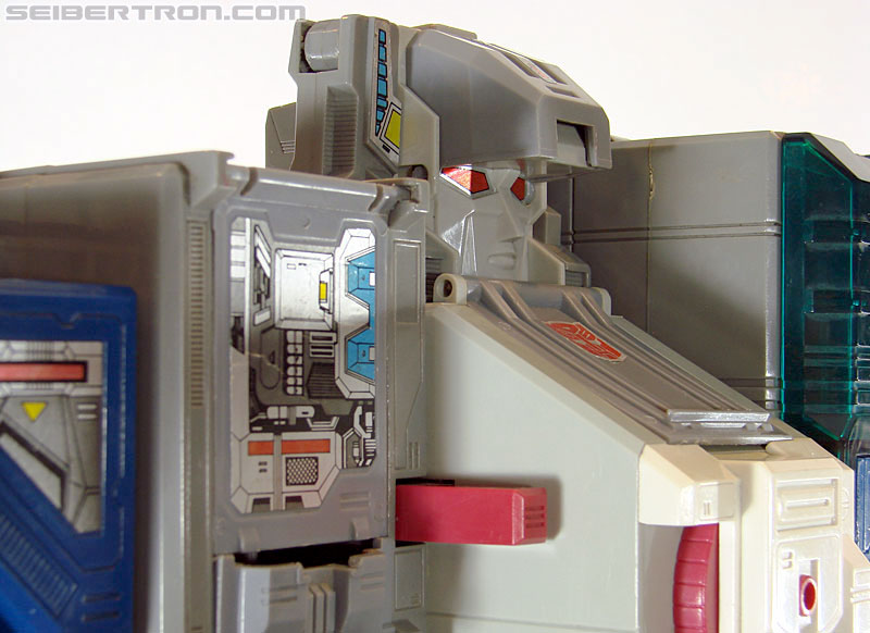 Transformers G1 1987 Fortress Maximus (Image #172 of 274)