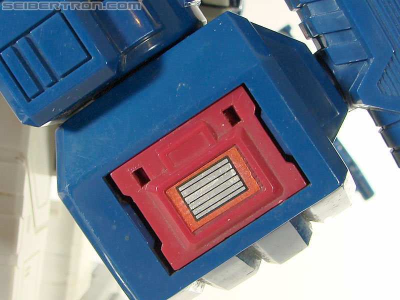 Transformers G1 1987 Fortress Maximus (Image #179 of 274)