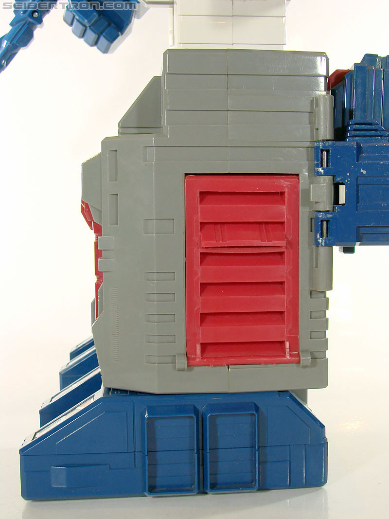 Transformers G1 1987 Fortress Maximus (Image #193 of 274)