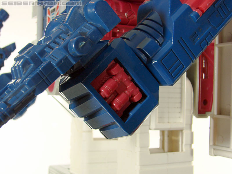 Transformers G1 1987 Fortress Maximus (Image #201 of 274)