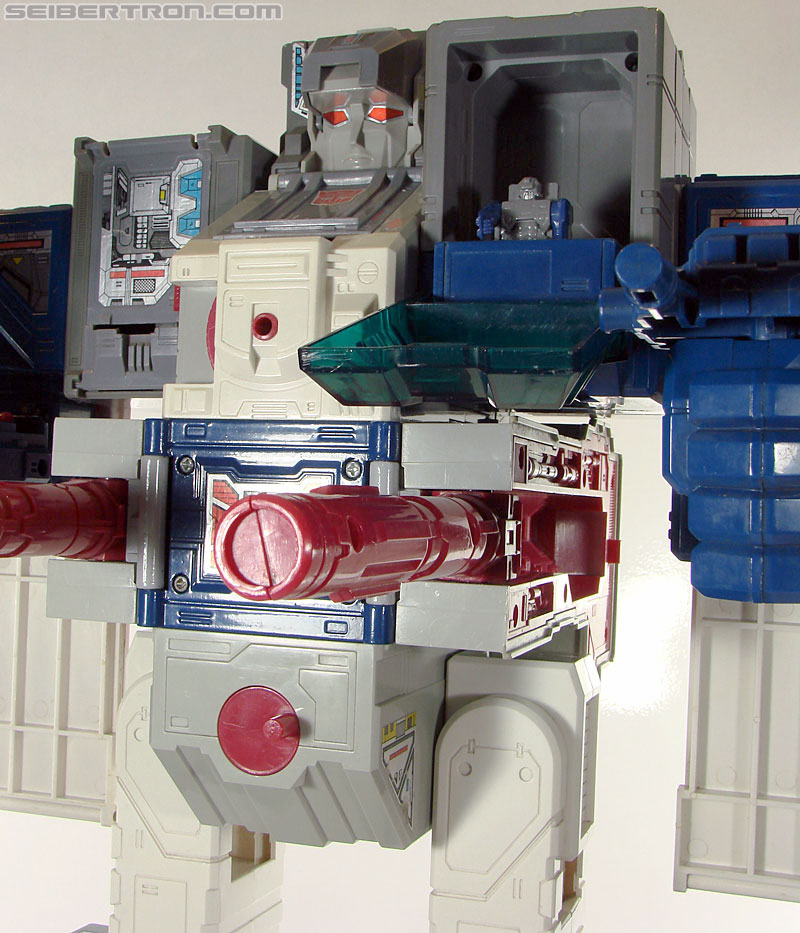 Transformers G1 1987 Fortress Maximus (Image #229 of 274)