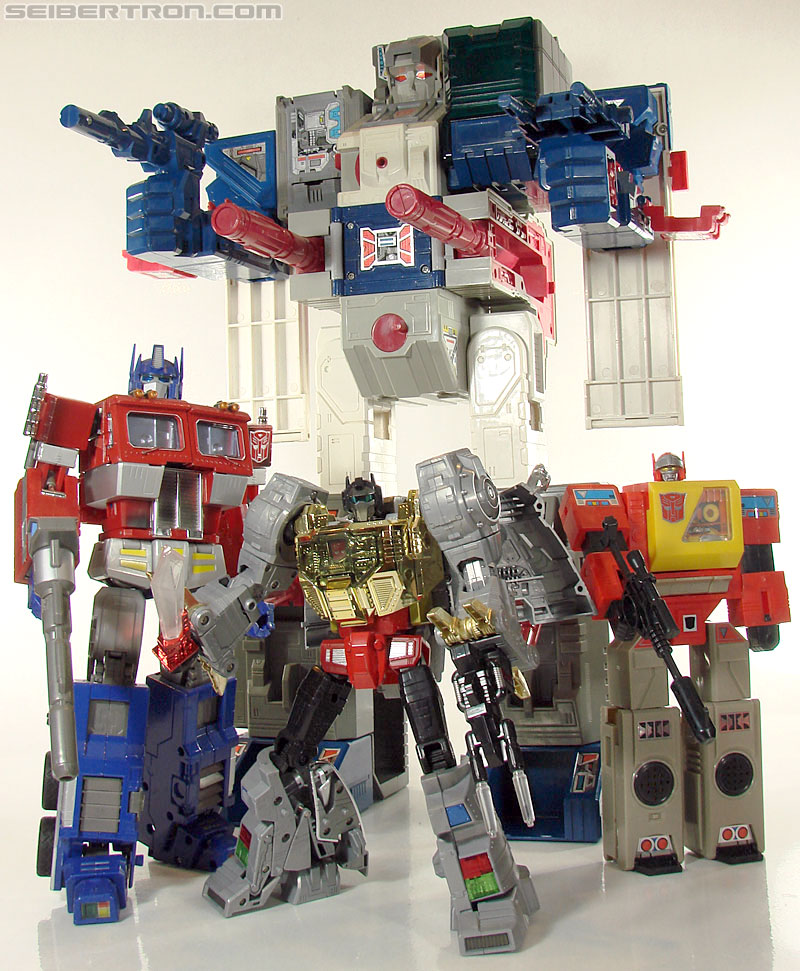 Transformers G1 1987 Fortress Maximus (Image #248 of 274)