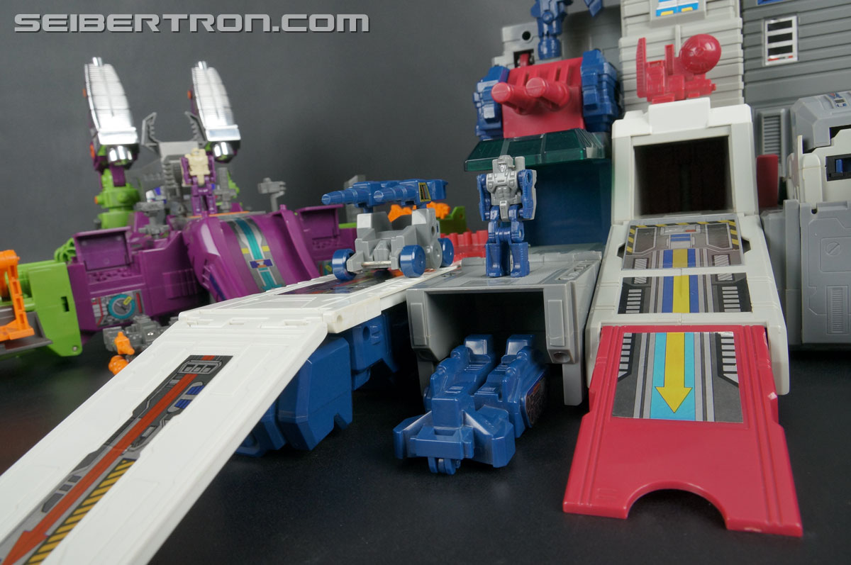 Transformers G1 1987 Fortress Maximus (Image #258 of 274)