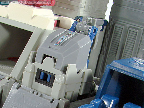 Transformers G1 1987 Fortress Maximus (Image #132 of 274)