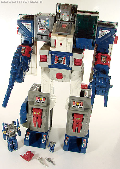 Transformers G1 1987 Fortress Maximus (Image #156 of 274)