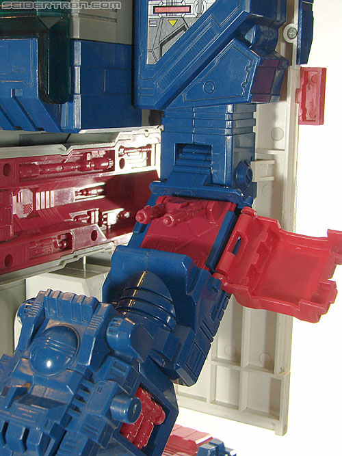 Transformers G1 1987 Fortress Maximus (Image #205 of 274)