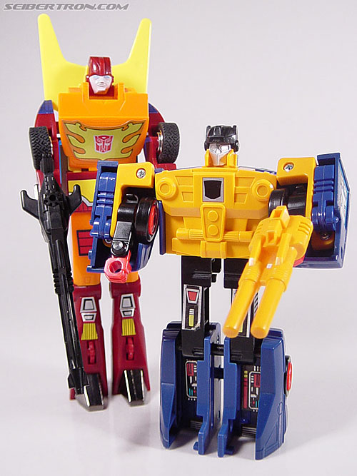 Transformers G1 1987 Punch / Counterpunch (Doublespy (or Spacepunch - Counterpunch)) (Image #41 of 66)