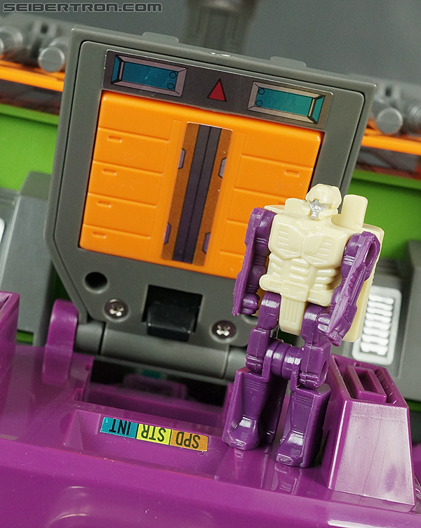 Transformers G1 1987 Scorponok (Megazarak) (Image #82 of 259)