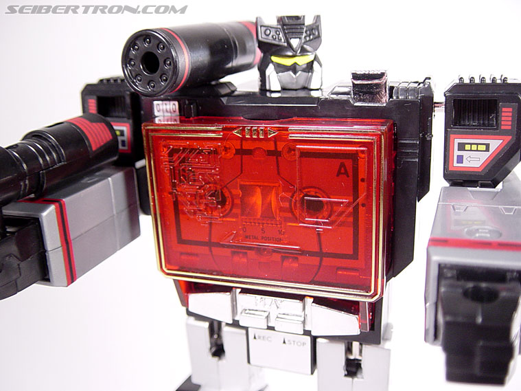 Transformers G1 1987 Soundblaster (Image #195 of 199)