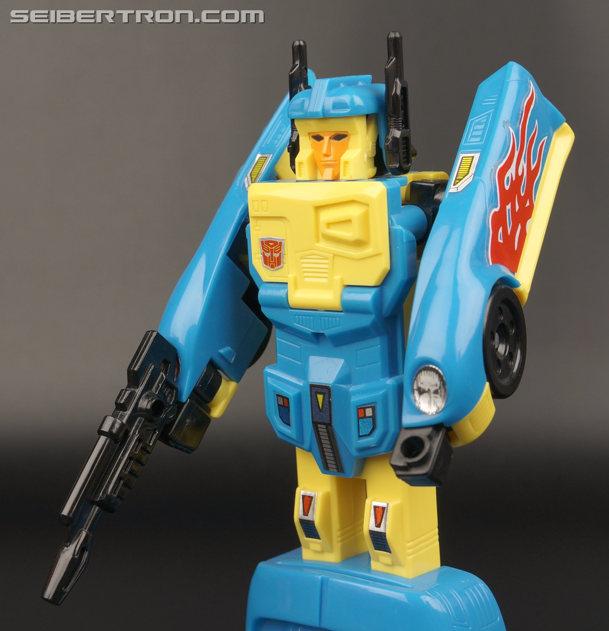 Transformers G1 1988 Nightbeat (Minerva Night Beat) Toy Gallery (Image ...