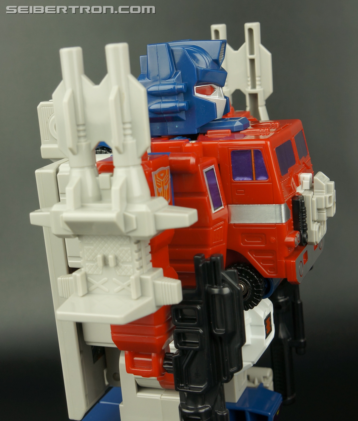 Transformers G1 1988 Optimus Prime (Ginrai) (Image #170 of 281)