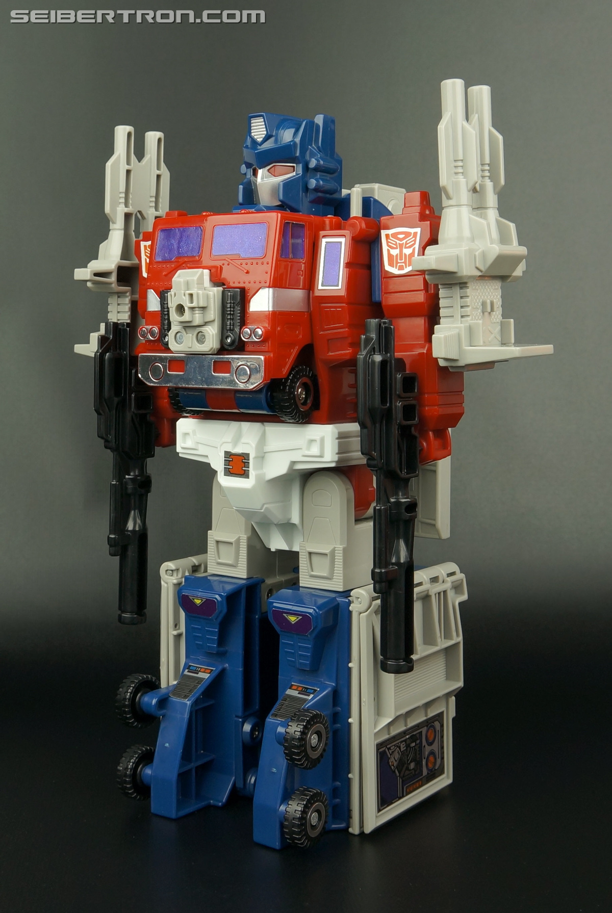 Transformers G1 1988 Optimus Prime (Ginrai) (Image #178 of 281)