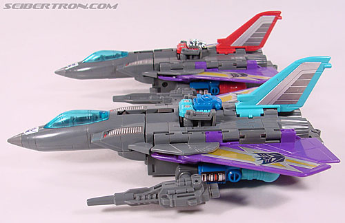 Transformers G1 1988 Darkwing (Hydra) (Image #20 of 76)