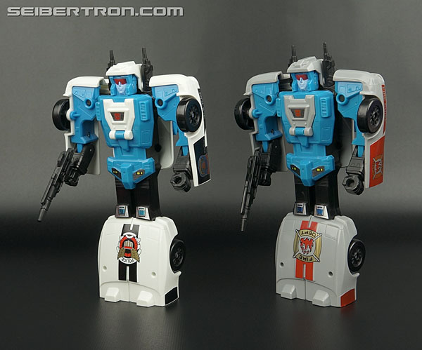 Transformers G1 1988 Siren (Goshooter Siren) Toy Gallery (Image #102 of ...