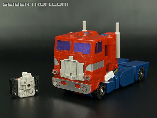 Transformers G1 1988 Optimus Prime (Ginrai) (Image #90 of 281)