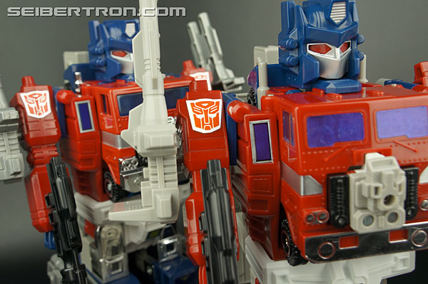 Transformers G1 1988 Optimus Prime (Ginrai) (Image #242 of 281)