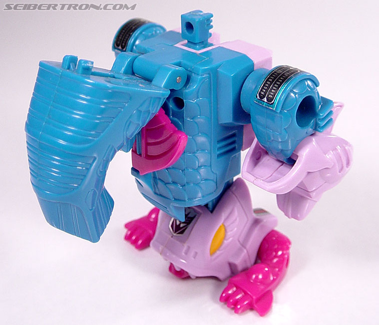 Transformers G1 1988 Skalor (Gulf) (Image #33 of 47)