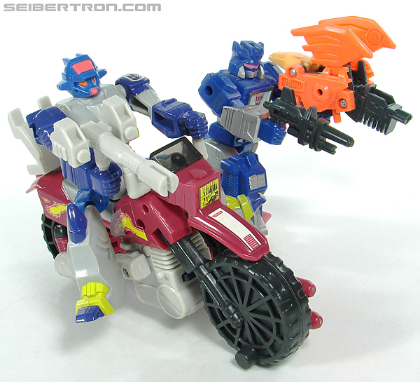 Transformers G1 1990 Axer with Off Road Cycle (Image #103 of 162)