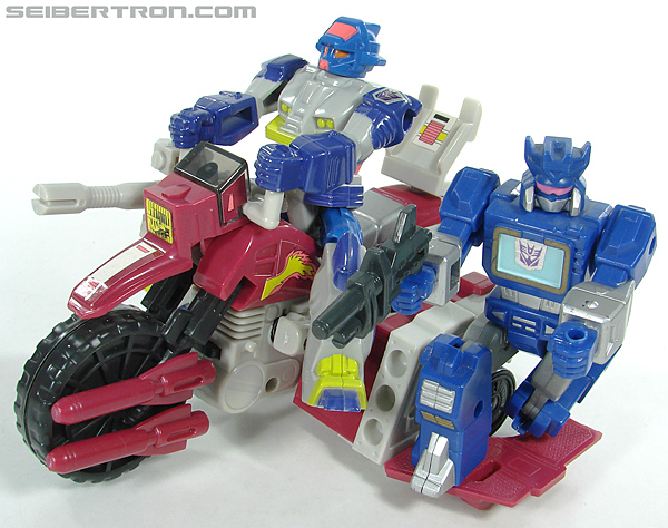 Transformers G1 1990 Axer with Off Road Cycle (Image #105 of 162)