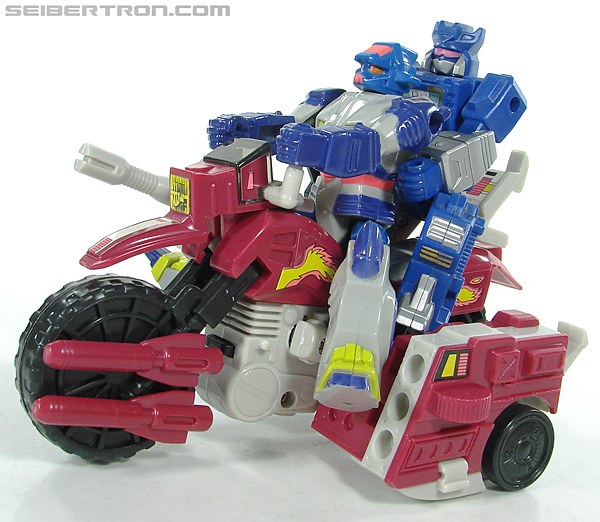 Transformers G1 1990 Axer with Off Road Cycle (Image #107 of 162)