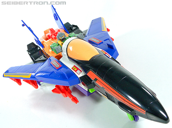 Transformers G1 1990 Gutcruncher with Stratotronic Jet (Image #45 of 189)