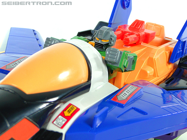 Transformers G1 1990 Gutcruncher with Stratotronic Jet (Image #60 of 189)
