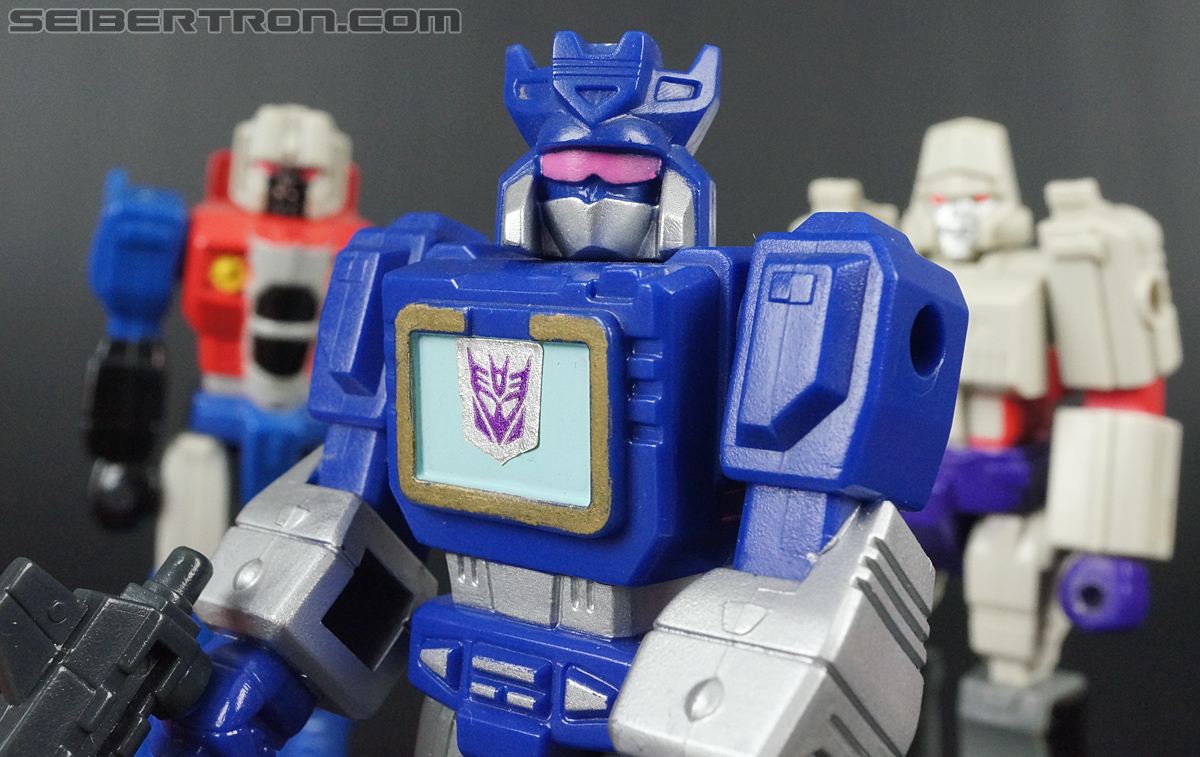 Transformers G1 1990 Soundwave with Wingthing (Image #140 of 142)