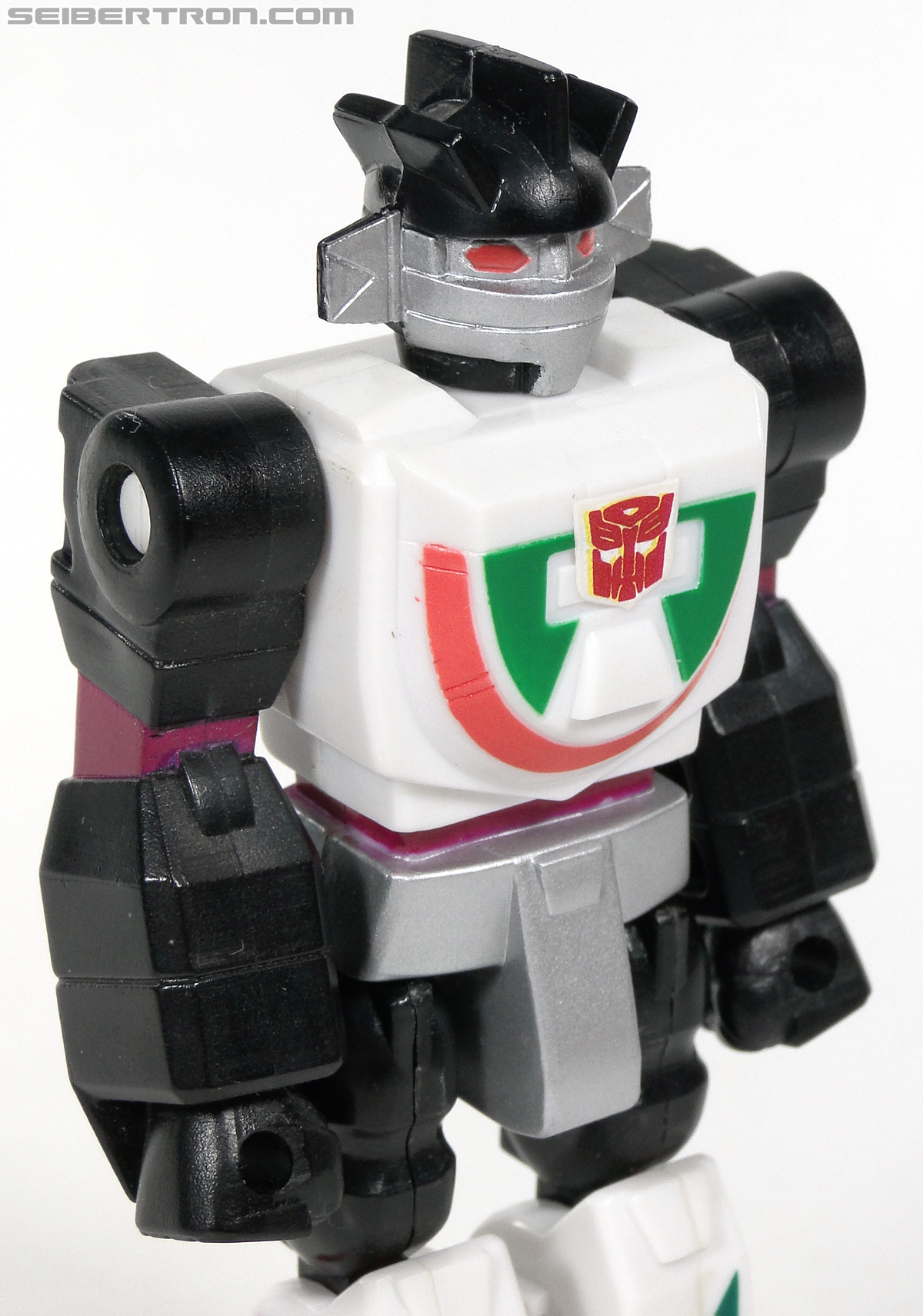 Transformers G1 1990 Wheeljack with Turbo Racer (Image #99 of 178)