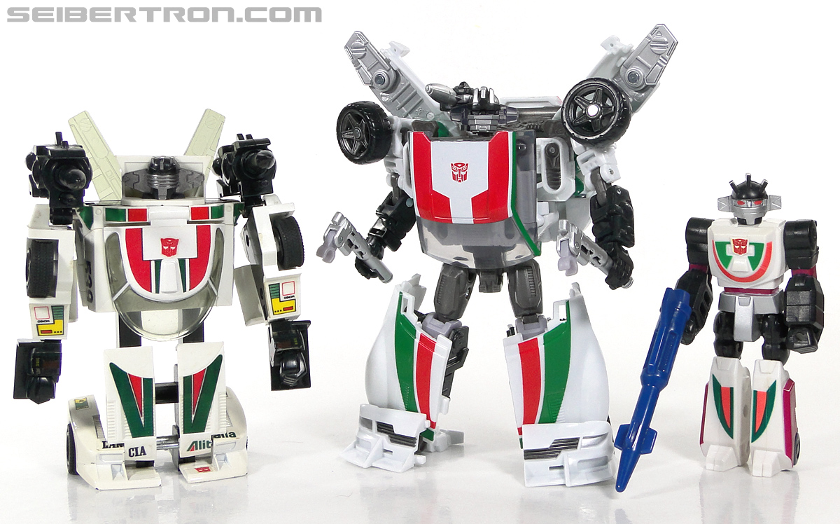 Transformers G1 1990 Wheeljack with Turbo Racer (Image #161 of 178)