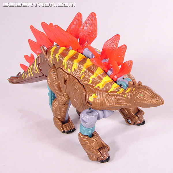 Transformers Beast Machines Striker Toy Gallery (Image #3 of 52)