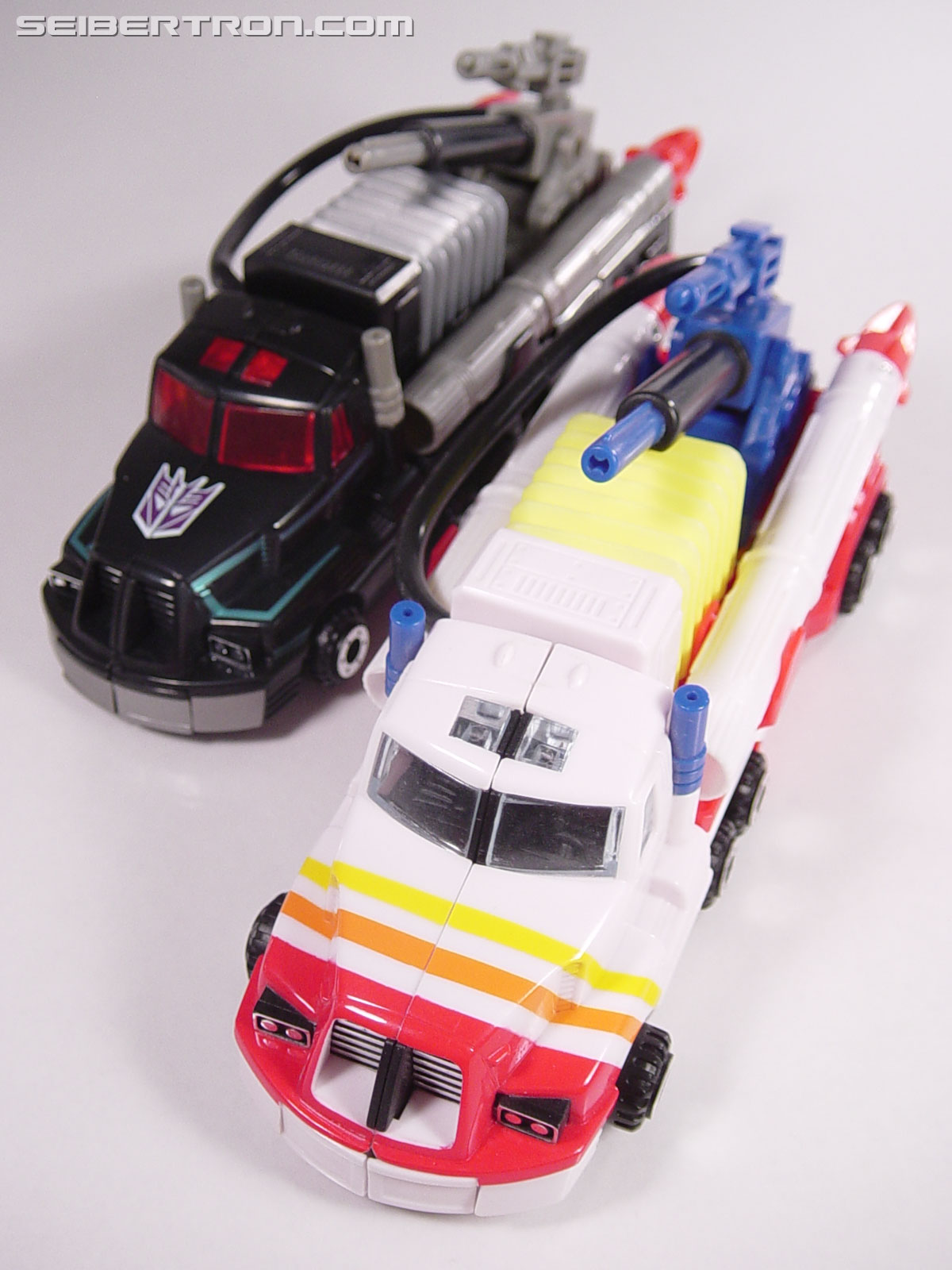 Transformers Robots In Disguise Scourge (Black Convoy) (Image #38 of 102)