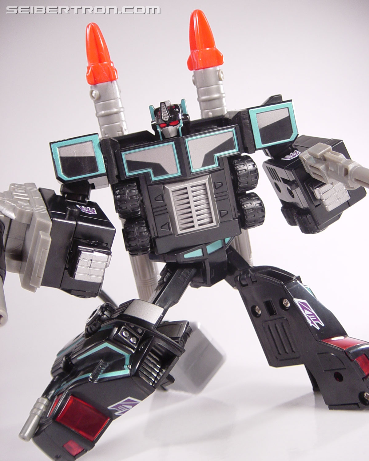 Transformers Robots In Disguise Scourge (Black Convoy) (Image #89 of 102)