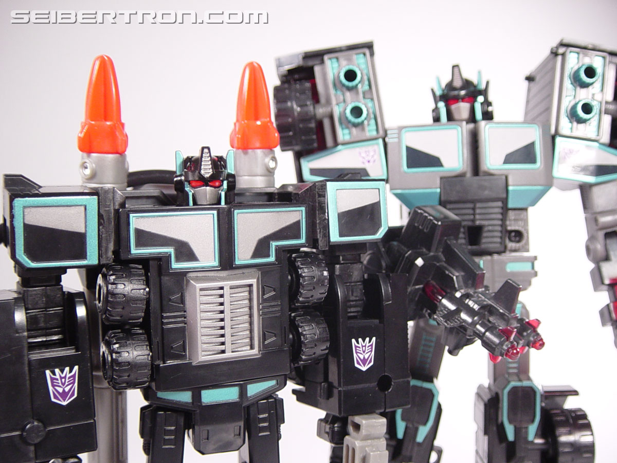 Transformers Robots In Disguise Scourge (Black Convoy) (Image #95 of 102)