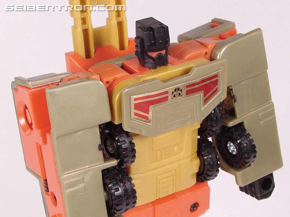 Transformers Robots In Disguise Mega-Octane (Dolrailer) (Image #65 of 108)