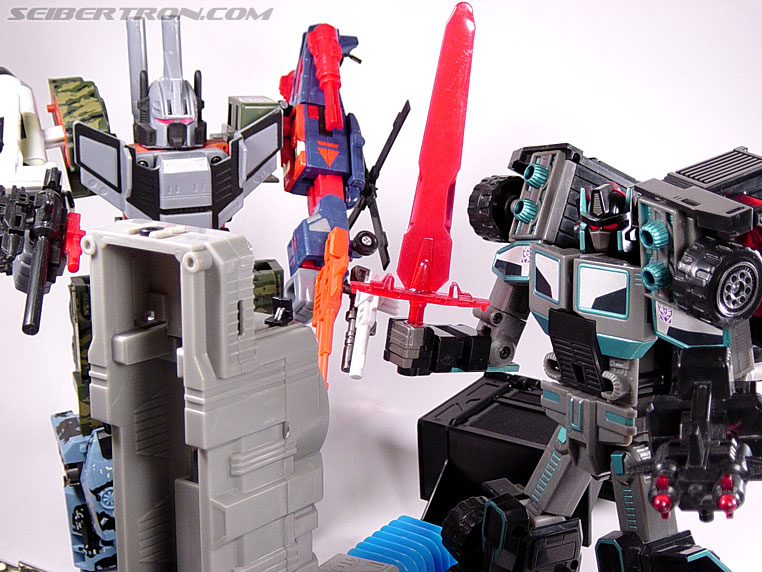 Transformers Robots In Disguise Scourge (Black Convoy) (Image #63 of 67)